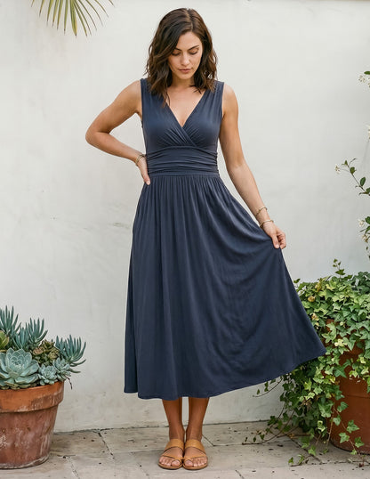 Giulia Midi Dress – Sophisticated & Feminine | Effortless Dress for All Seasons