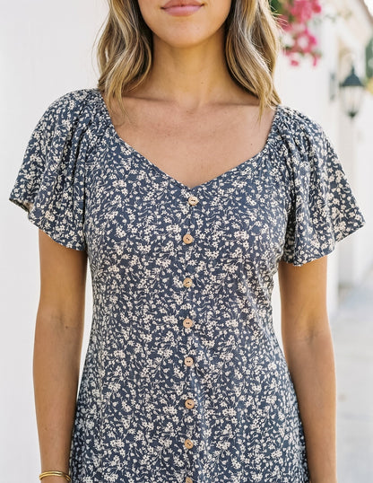 Erica Mini Dress – Elegant Tencel Graphite Print | Effortless Style
